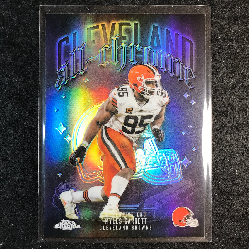 2025 Topps Chrome Football MYLES GARRETT All Chrome Team Refractor #15
