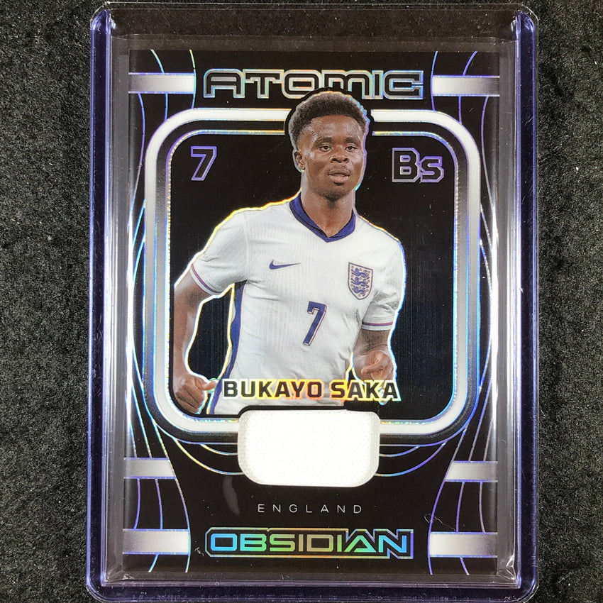 2023-24 Obsidian Soccer BUKAYO SAKA Atomic Material Jersey Relic Base 127/199