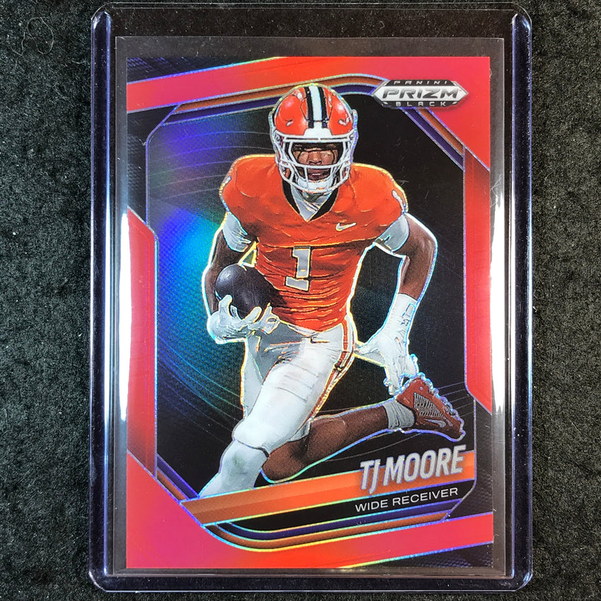2025 Prizm Black Football TJ MOORE Prospect Red /299 #162
