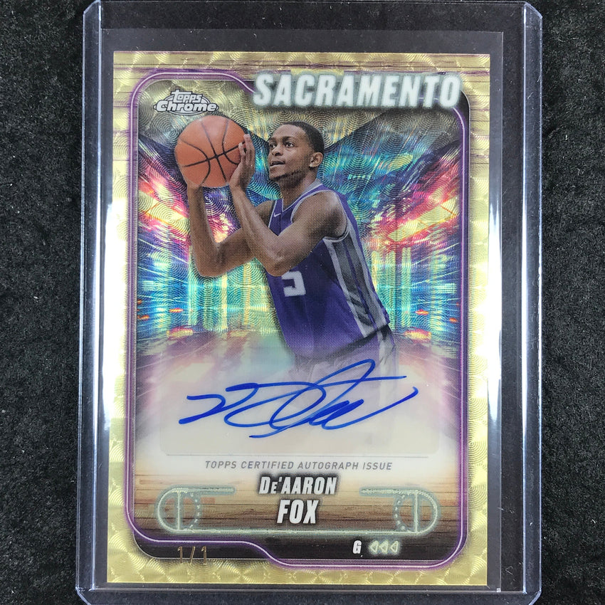 2024-25 Topps Chrome Basketball DE'AARON FOX Topps Chrome Auto Superfractor 1/1