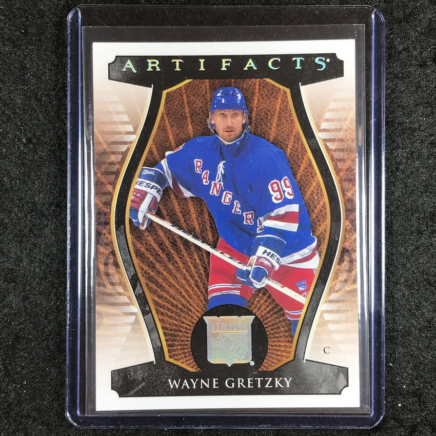 2023-24 Artifacts Hockey WAYNE GRETZKY Legends Base Leather #166