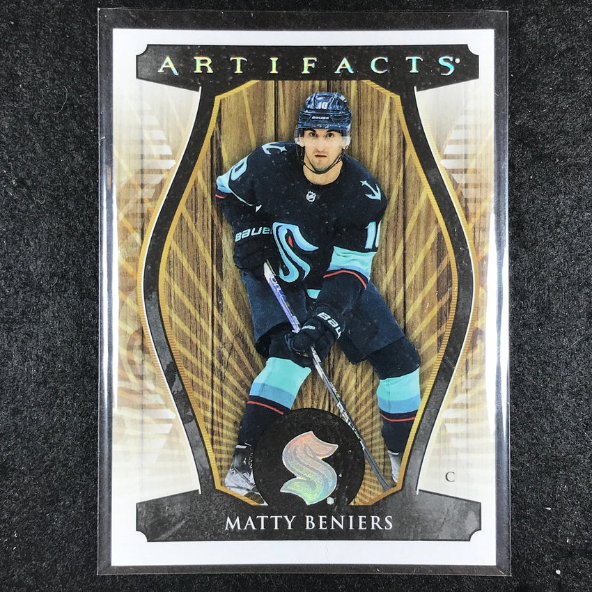2023-24 Artifacts Hockey MATTY BENIERS Stars Base Wood #104