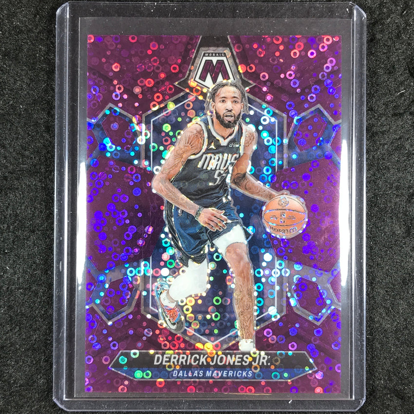 2023-24 Mosaic DERRICK JONES JR. Base Purple Fast Break 26/50 #4