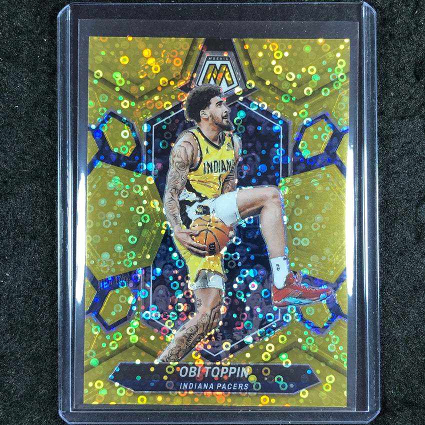 2023-24 Mosaic OBI TOPPIN Base Gold Fast Break 9/10 #144