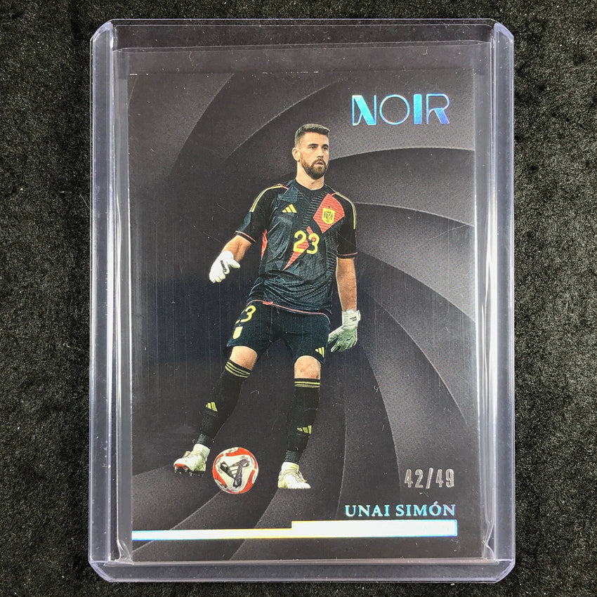 2024-25 Noir Soccer UNAI SIMON Vertical Base Holo Silver 42/49 #13