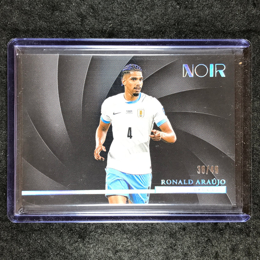 2024-25 Noir Soccer RONALD ARAUJO Horizontal Base Holo Silver 38/49 #122