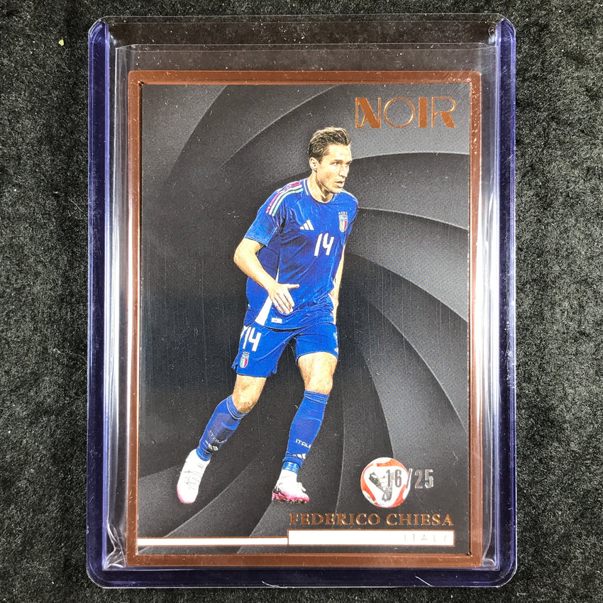 2024-25 Noir Soccer FEDERICO CHIESA Vertical Bronze Frame 16/25 #91