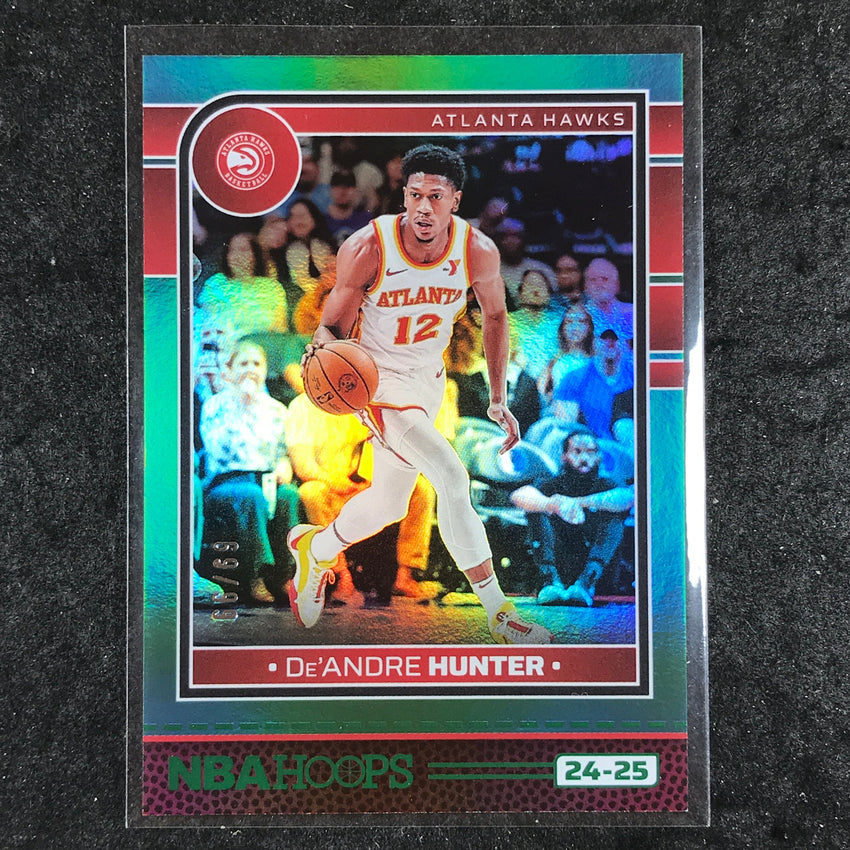 2024-25 Hoops DE'ANDRE HUNTER Base Green 69/99 #91