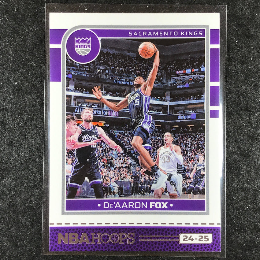 2024-25 Hoops DE'AARON FOX Base Red Back #111