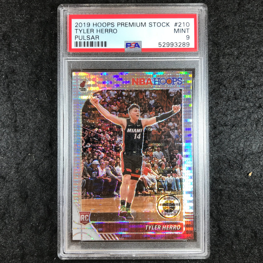 2019 Panini Hoops Premium Stock TYLER HERRO Rookie Pulsar #210 PSA 9 (289)