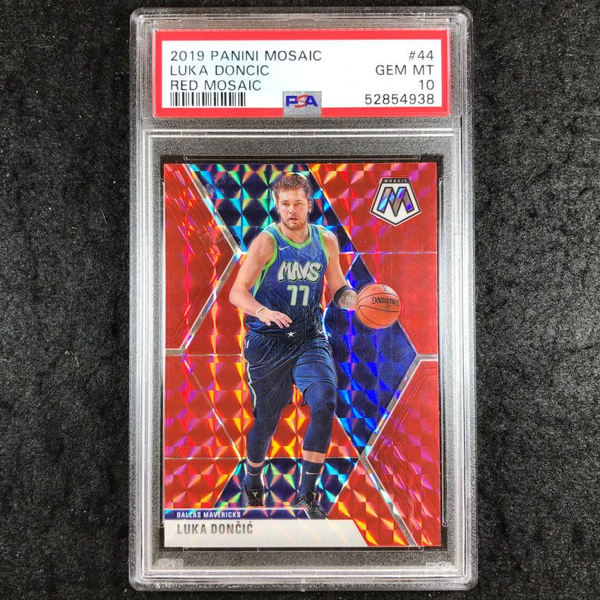 2019 Panini Mosaic LUKA DONCIC Red Mosaic #44 PSA 10 (938)