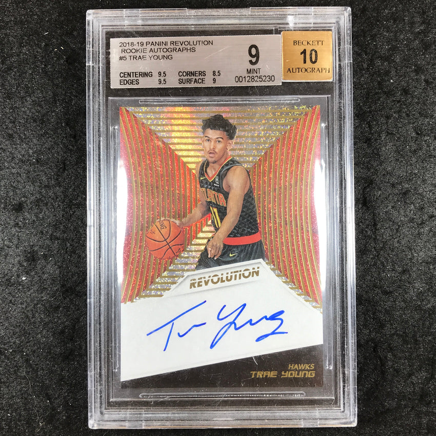 2018 Panini Revolution TRAE YOUNG Rookie Autographs #5 BGS 9/10 (230)