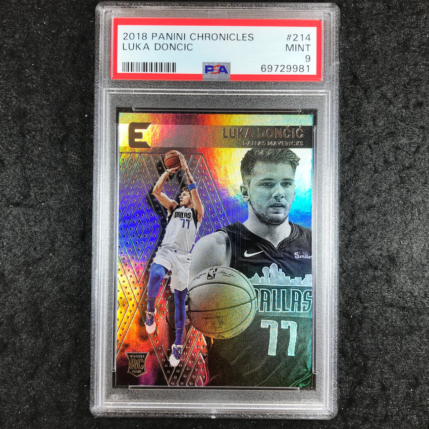 2018 Panini Chronicles LUKA DONCIC Rookie Essentials #214 PSA 9 (981)