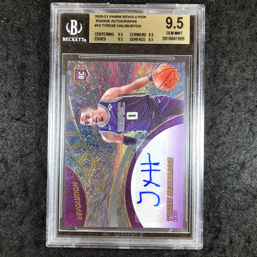 2020 Panini Revolution TYRESE HALIBURTON Rookie Autographs #12 BGS 9.5 (888)