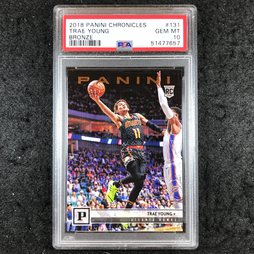 2018 Panini Chronicles TRAE YOUNG Rookie Bronze #131 PSA 10 (657)