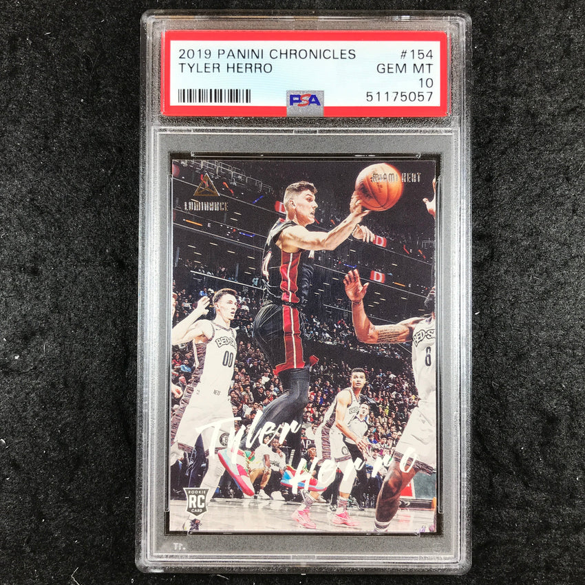 2019 Panini Chronicles TYLER HERRO Luminance Rookie #154 PSA 10 (057)