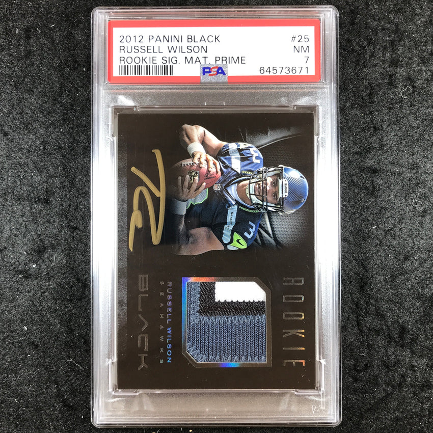 2012 Black RUSSELL WILSON Rookie Signature Materials Auto 240/349 PSA 7 (671)
