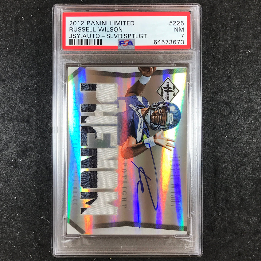 2012 Limited RUSSELL WILSON Rookie Phenom Jersey Auto 22/49 #225 PSA 7 (673)