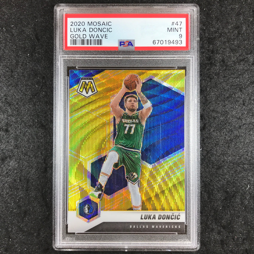 2020 Panini Mosaic LUKA DONCICGold Wave #47 PSA 9 (493)