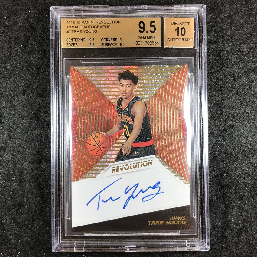 2018 Panini Revolution TRAE YOUNG Rookie Autographs #5 BGS 9.5/10 (654)