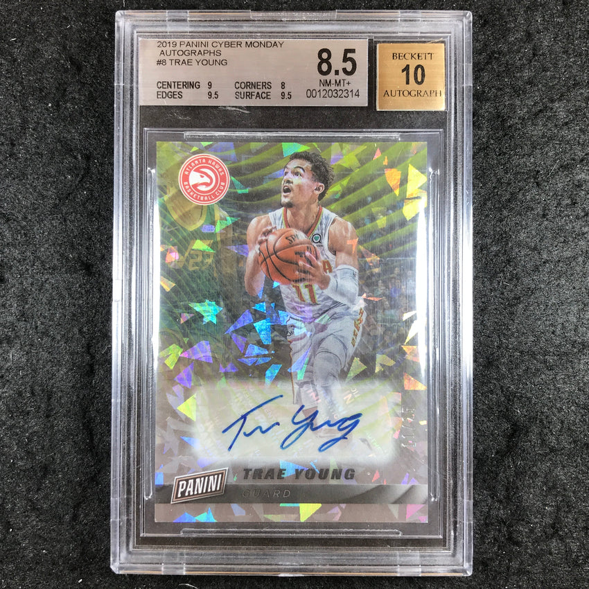 2019 Panini Cyber Monday TRAE YOUNG Autographs 11/25 #8 BGS 8.5 (314)