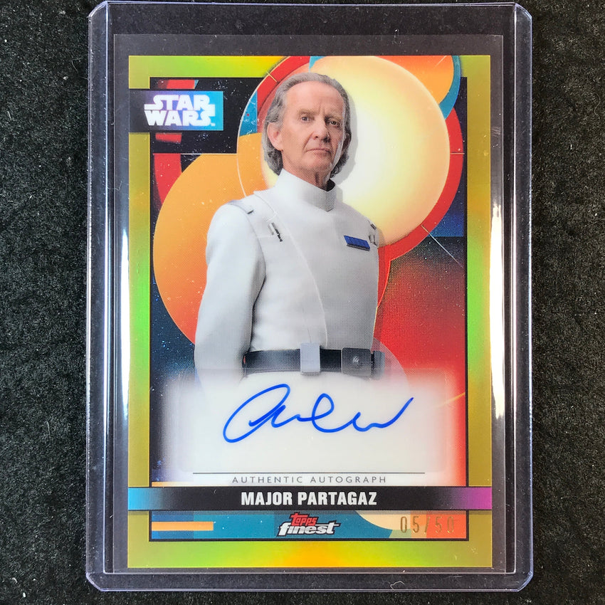 2025 Star Wars Smugglers Outpost ANTON LESSER PARTAGAZ Finest Auto Gold 5/50