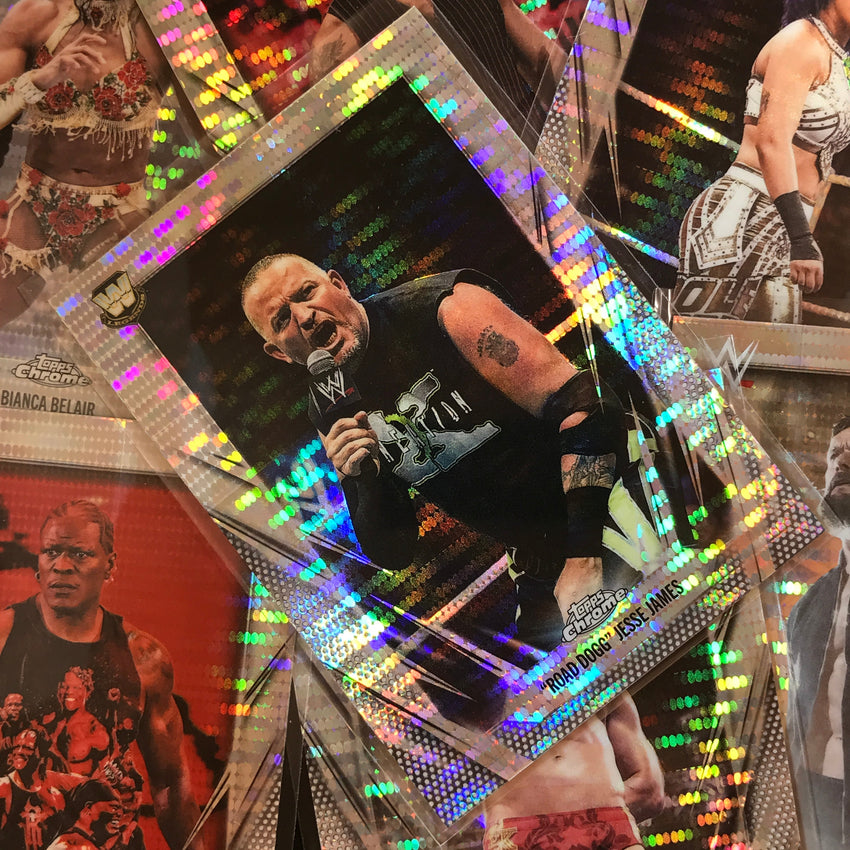 2026 Topps Chrome WWE LUCA CRUSIFINO Base Sonar #177