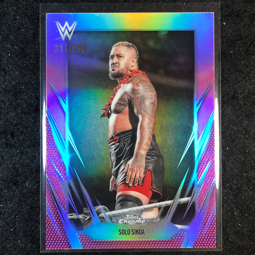 2026 Topps Chrome WWE SOLO SIKOA Base Pink /250 #63