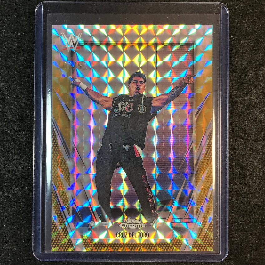 2026 Topps Chrome WWE CRUZ DEL TORO Base Gold Geometric 9/50 #179