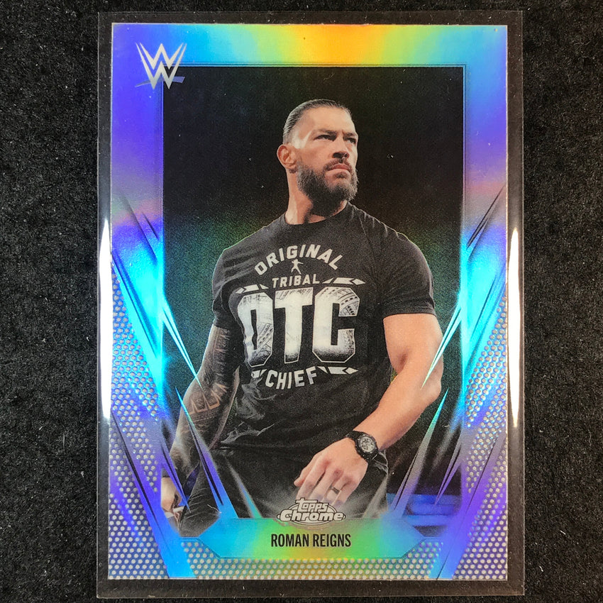 2026 Topps Chrome WWE ROMAN REIGNS Base Refractor #18