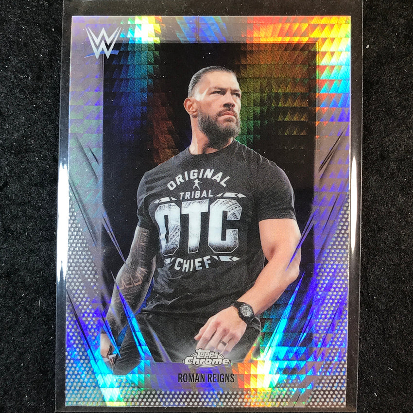 2026 Topps Chrome WWE ROMAN REIGNS Base Prism #18