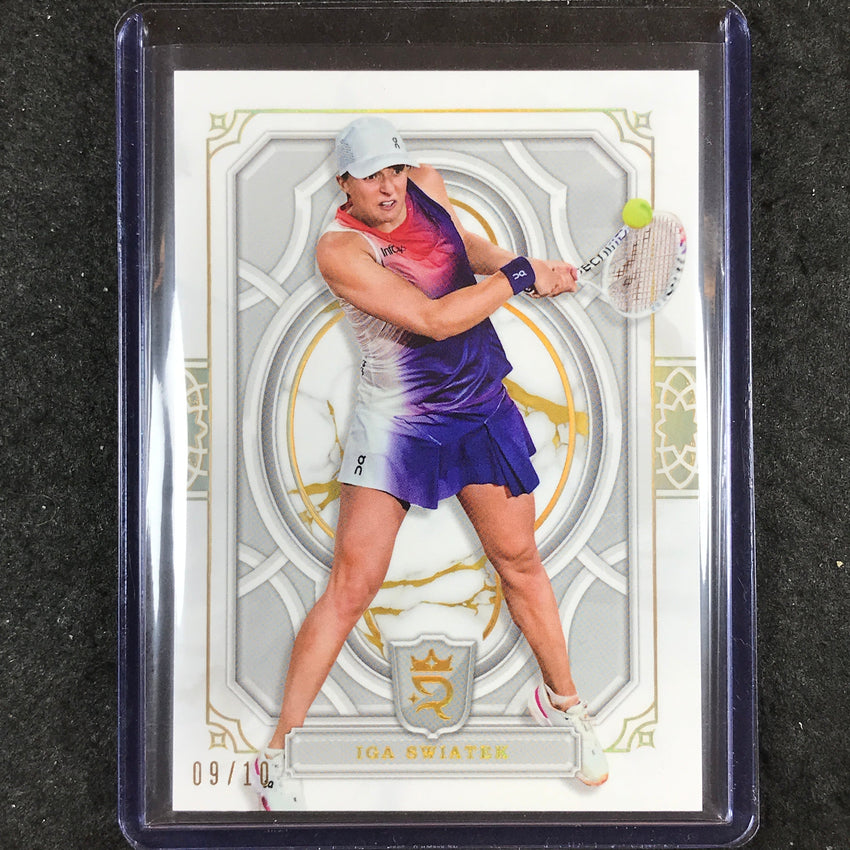2024 Topps Royalty Tennis IGA SWIATEK Base Gold 9/10 #75