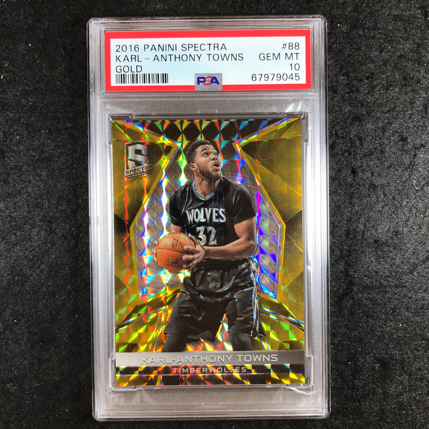 2016 Spectra KARL-ANTHONY TOWNS Gold 8/10 #88 PSA 10 (045)