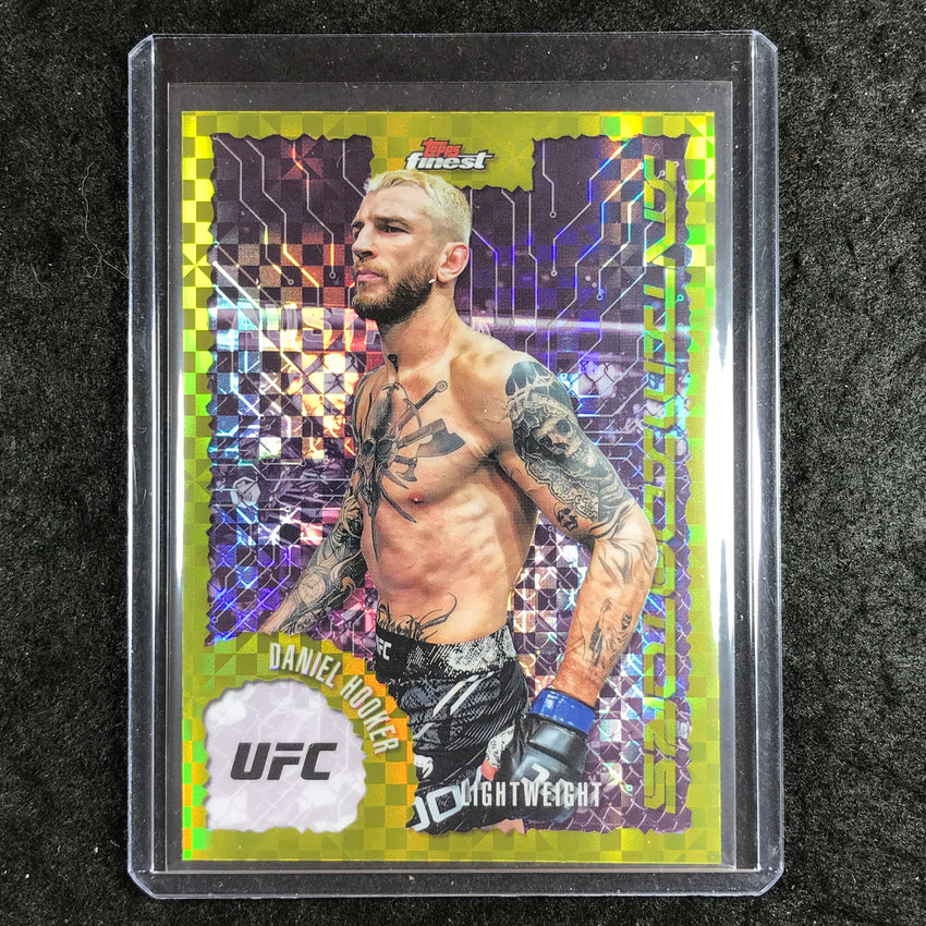 2025 Topps Finest UFC DANIEL HOOKER Intimidators Checkerboard #1