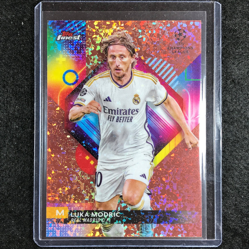 2023-24 UEFA Club Comp Finest LUKA MODRIC Base Rose Gold Mini-Diamond 50/50
