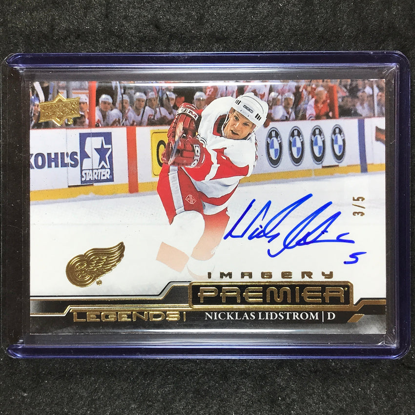 2022-23 Premier NHL NICKLAS LIDSTROM Dynamic Imagery Auto Stars 3/5