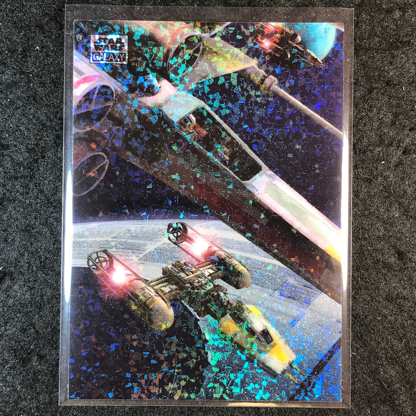 2025 Star Wars Chrome Galaxy GOIN' IN Mini Diamond #16