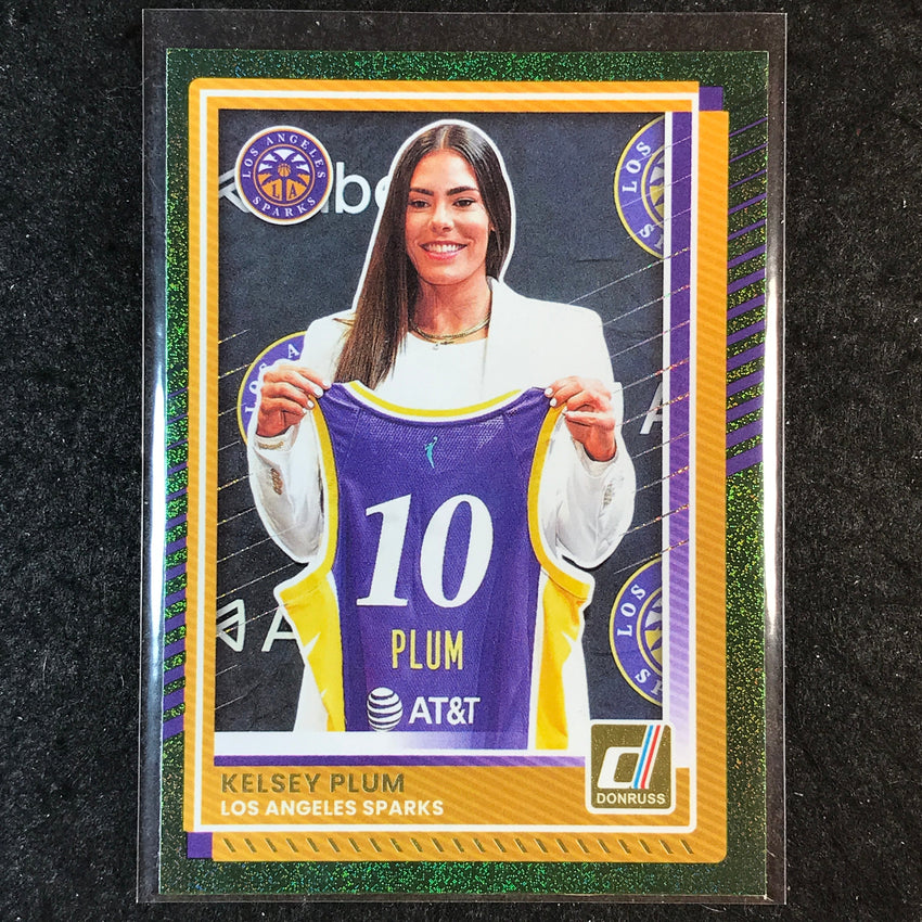 2025 Donruss WNBA KELSEY PLUM Green Shimmer #12