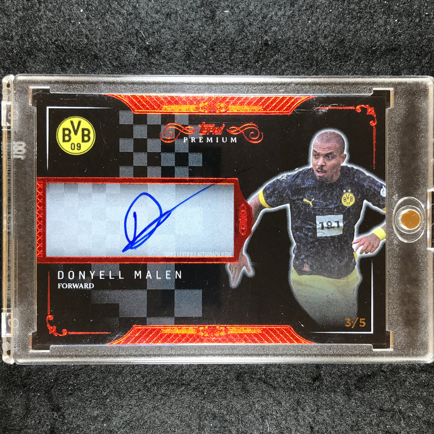 2023-24 Topps Premium Borussia Dortmund DONYELL MALEN Premium Black Auto Red 3/5
