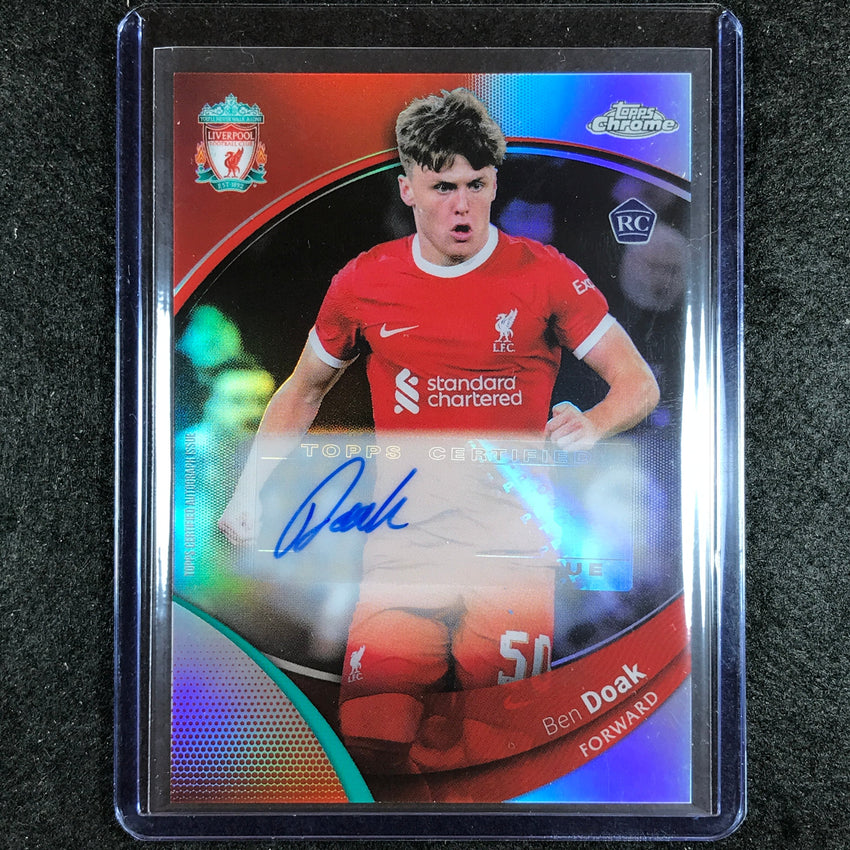 2023-24 Topps Chrome Liverpool BEN DOAK Base Rookie Auto Refractor No. BD