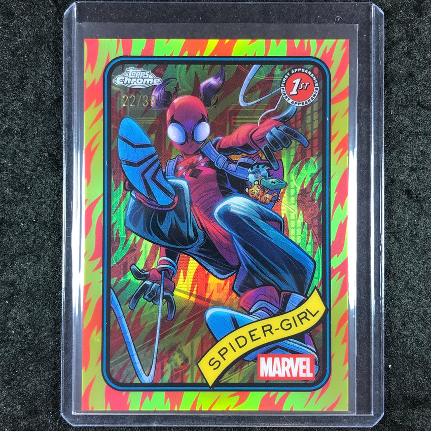 2025 Topps Chrome Marvel SPIDER-GIRL Human Torch Refractor 22/39 #143