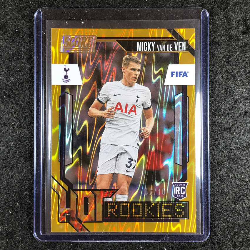 2023-24 Score FIFA MICKY VAN DE VEN Hot Rookies Gold 2/10