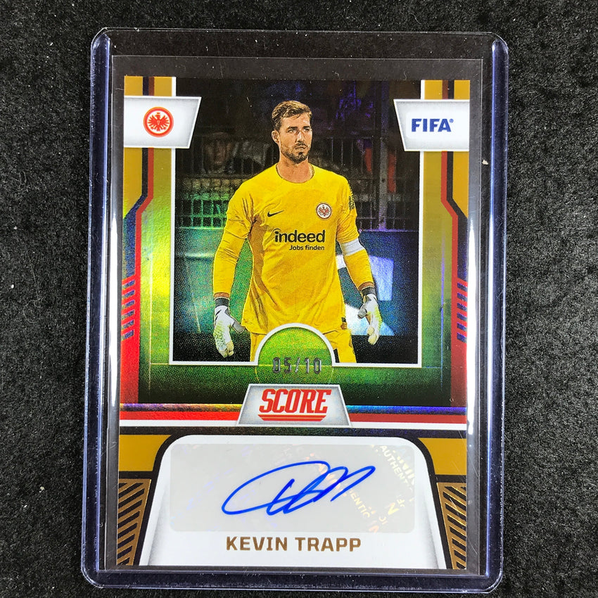 2023-24 Score FIFA KEVIN TRAPP Score Signatures Auto Gold 5/10