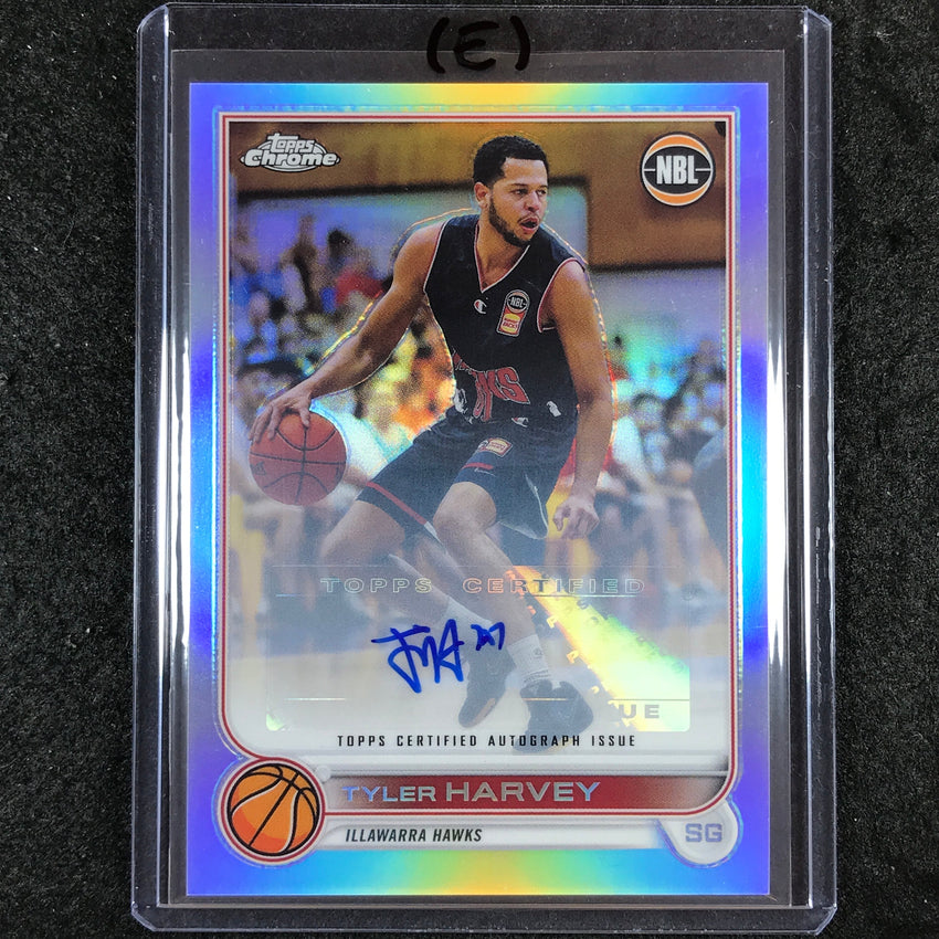 2022-23 Topps Chrome NBL TYLER HARVEY Base Refractor Auto #35 (E)