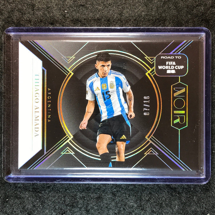 2025-26 Noir Road to FIFA World Cup THIAGO ALMADA Base Gold 7/10 #103