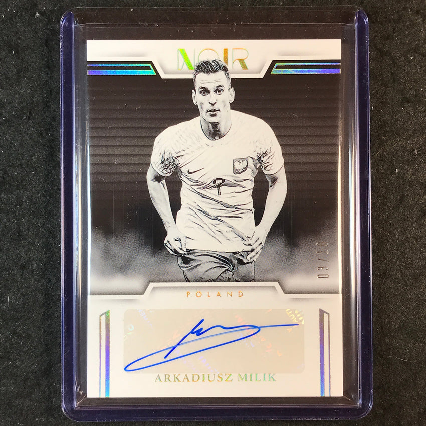 2025-26 Noir Road to FIFA World Cup ARKADIUSZ MILIK Black & White Auto Gold 3/10