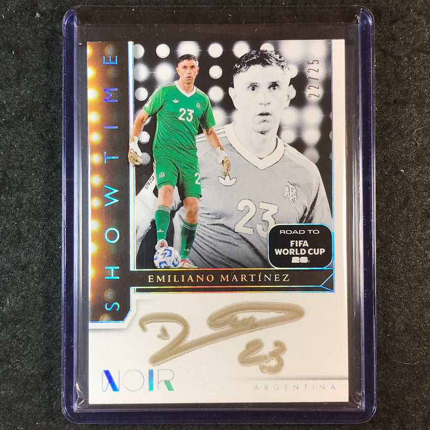 2025-26 Noir Road to World Cup EMILIANO MARTINEZ Showtime Signatures Auto 22/49