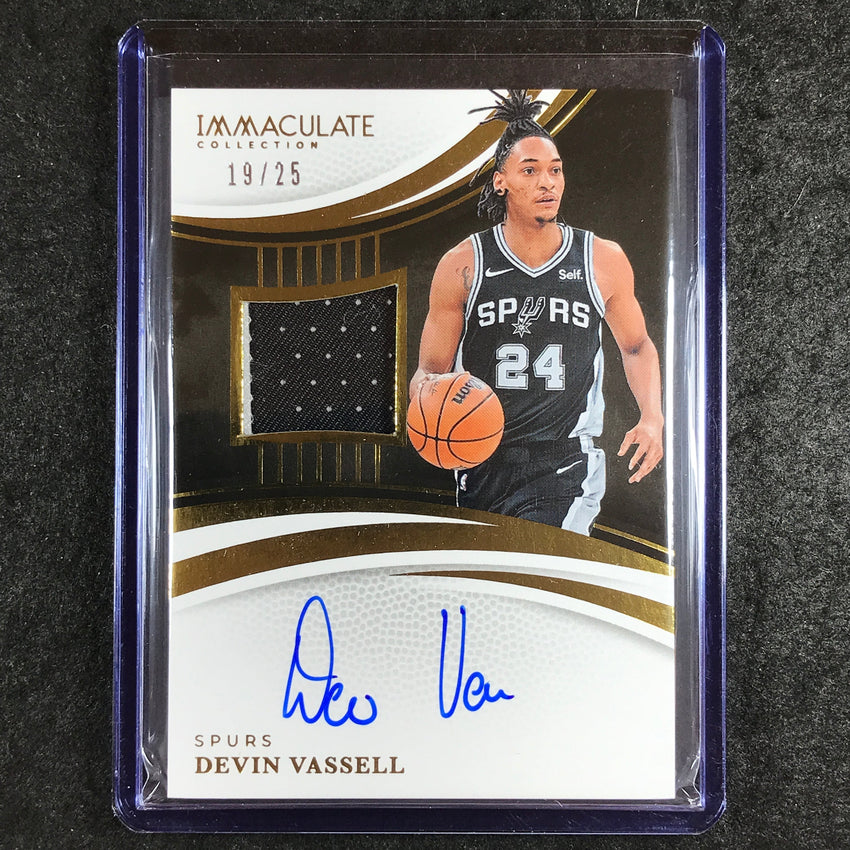2024-25 Immaculate DEVIN VASSELL Patch Autograph 19/25