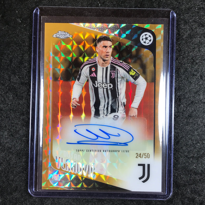 2025-26 Topps Chrome UEFA CC DUSAN VLAHOVIC Chrome Auto Gold Geometric 24/50