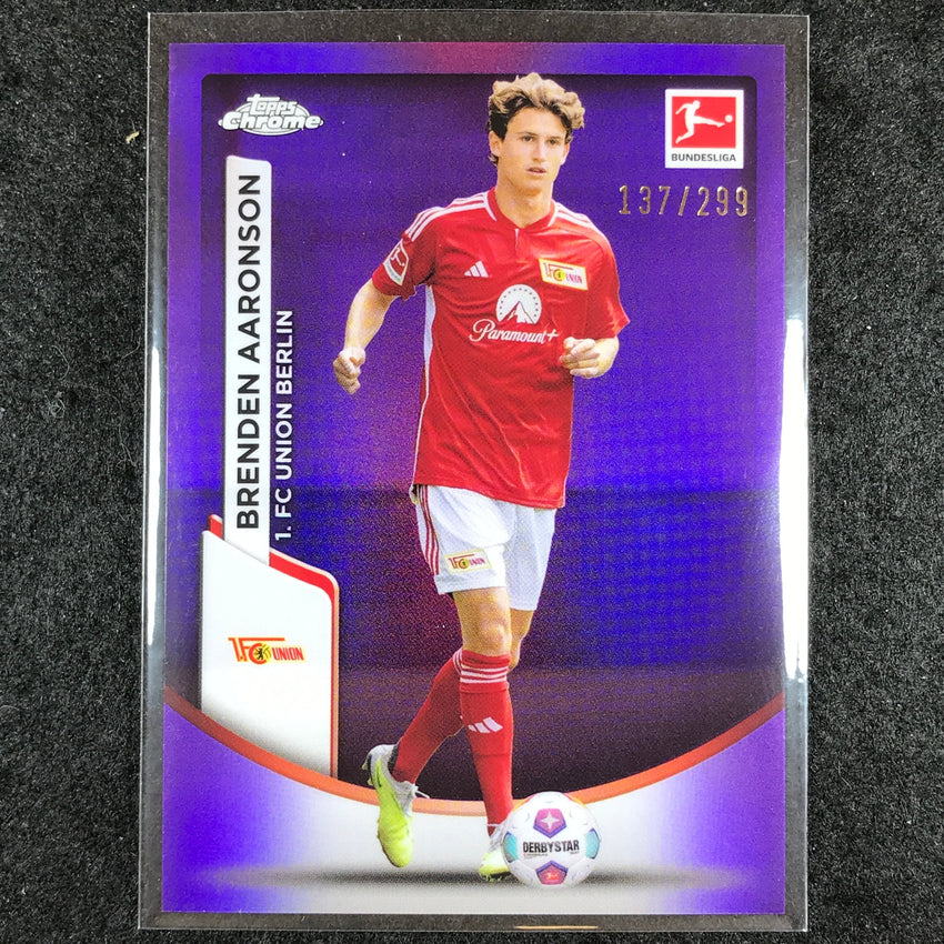 2023-24 Topps Chrome Bundesliga BRENDEN AARONSON Base Purple 137/299 #8